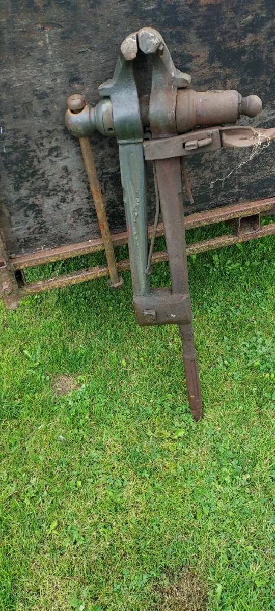 Leg vice - Image 3