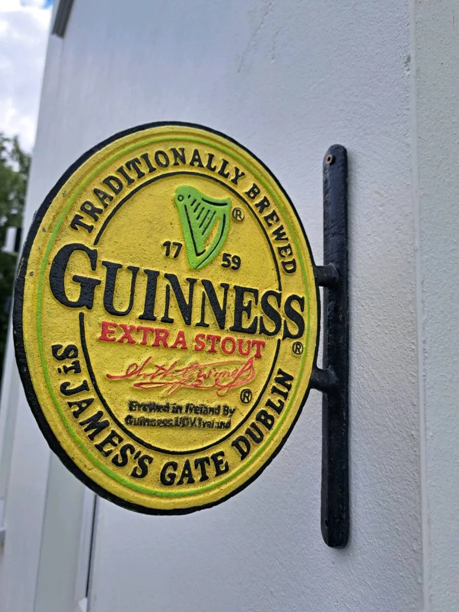 Guinness  bracket cast iron sign - Image 2