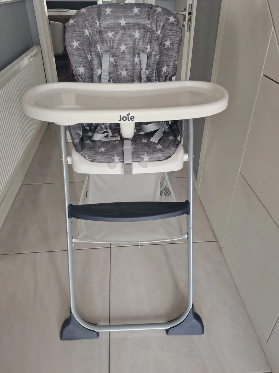 Joie Mimzy Snacker Highchair - Image 1