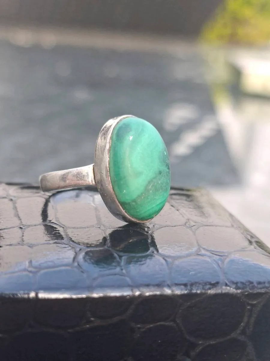 Nice Vintage Sterling (925 Silver) Ladies Ring - Image 2