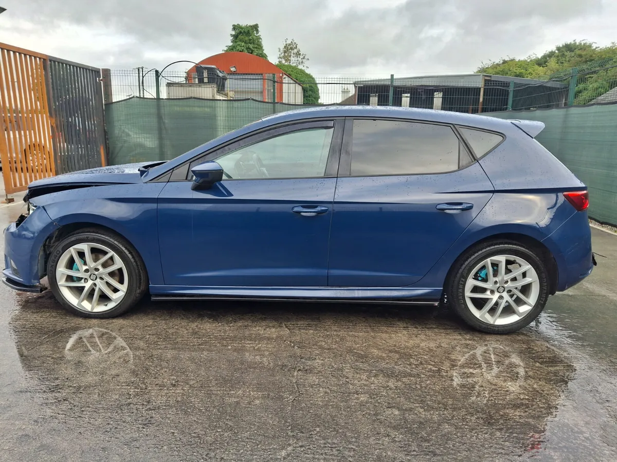 2016 Seat Leon  Dynamic pack  1.6 Tdi - Image 2
