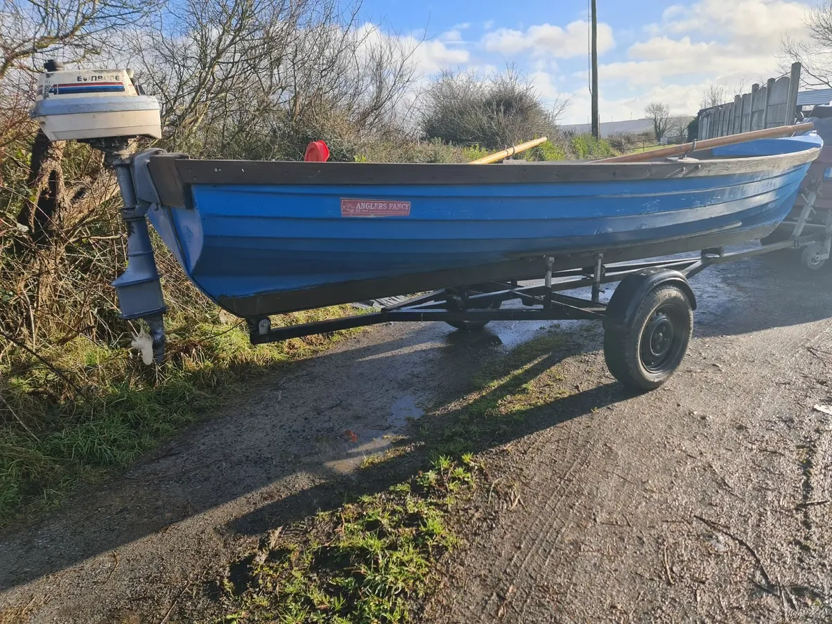 renovated 19ft anglers fancy has trailer reduced - Image 1