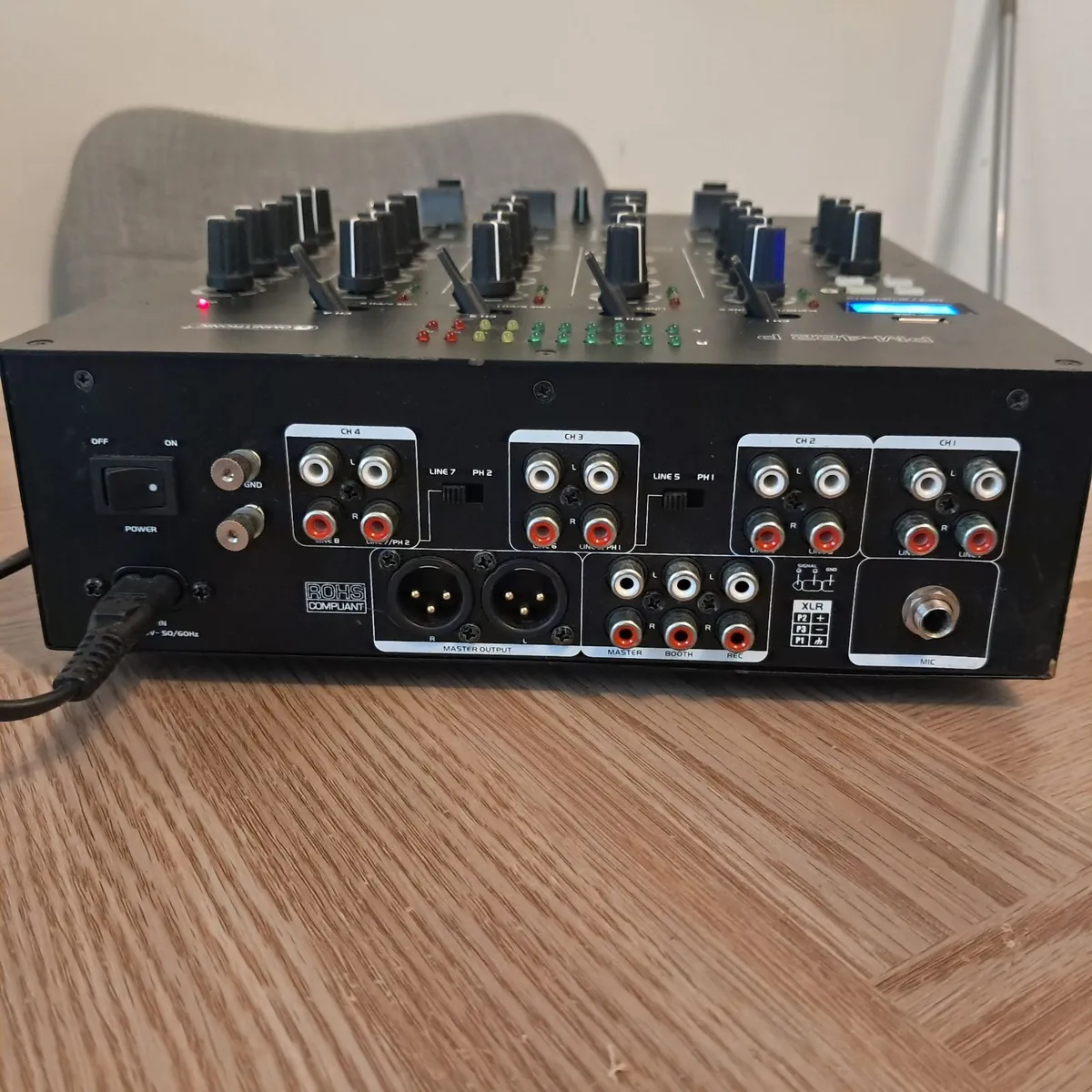 2 Dj mixers - Image 3