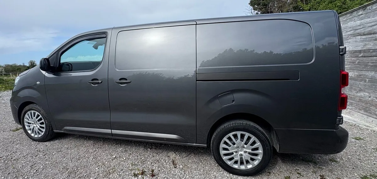 Opel Vivaro Sportive - Image 3