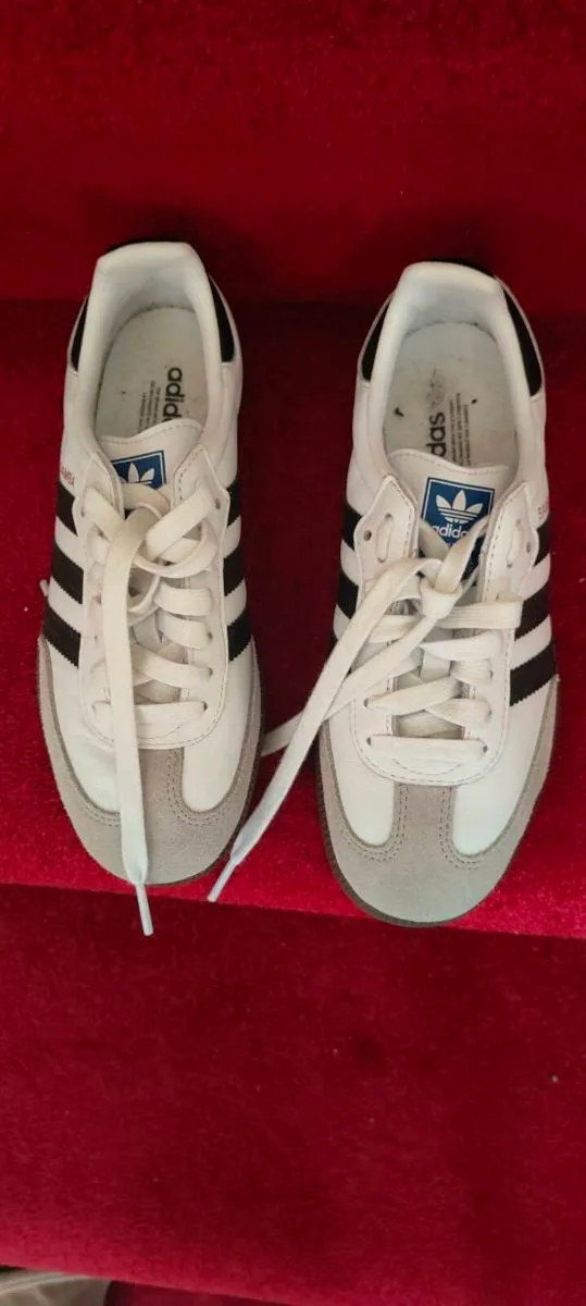 Adidas samba white -worn once UK 4