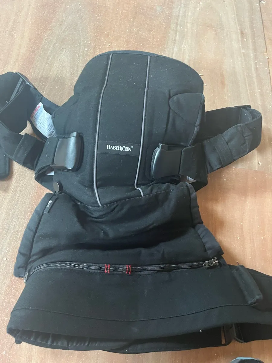 Babybjorn baby carrier - Image 2