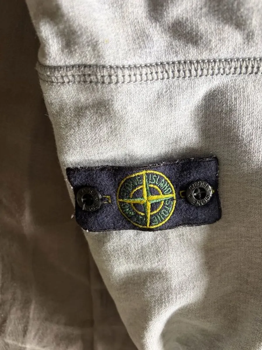 Grey Stone Island hoodie juinor size 14 fitz xs - Image 3
