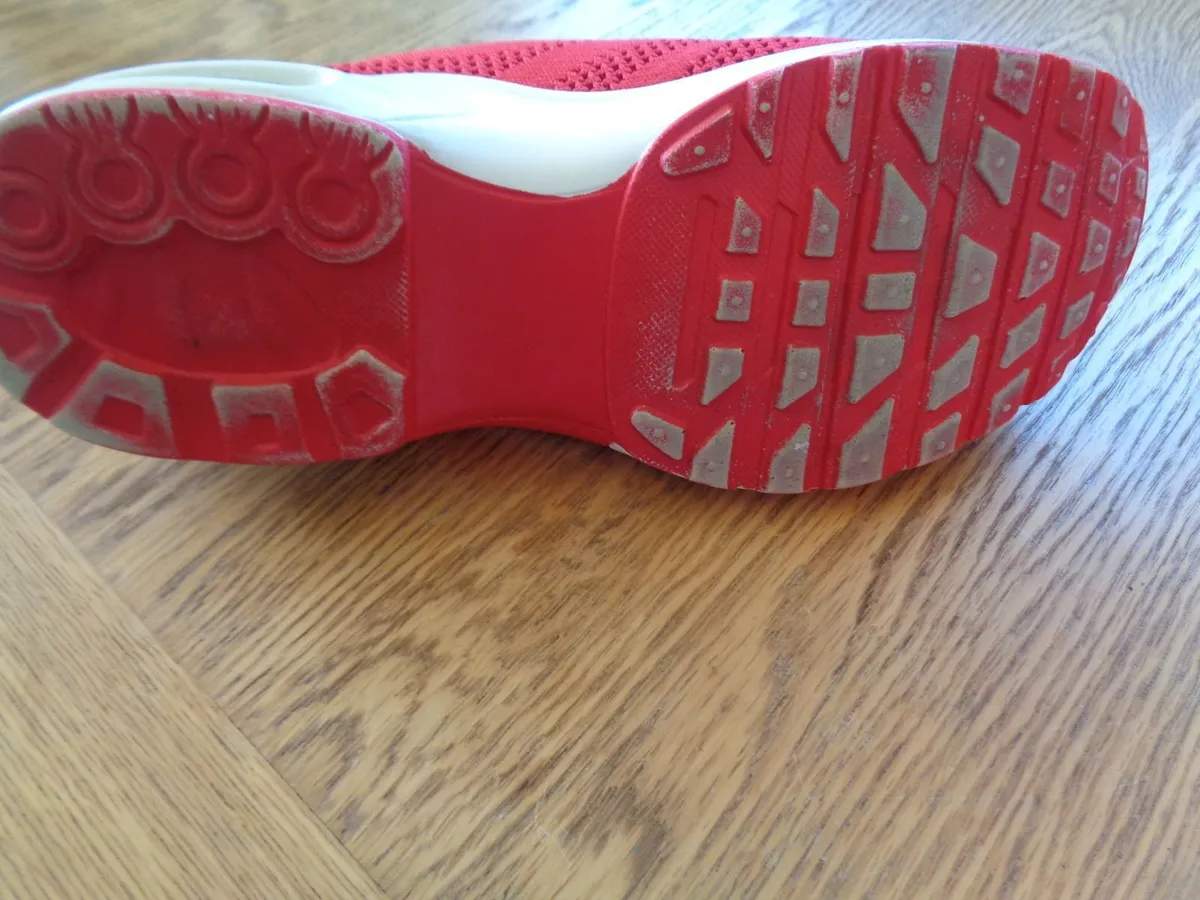 Ladies Casual Athletic Shoes for Sale - Image 4