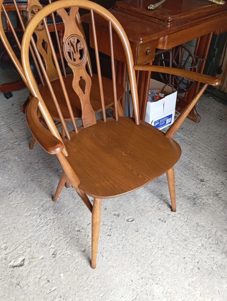Ercol dining chairs x2 - Image 1