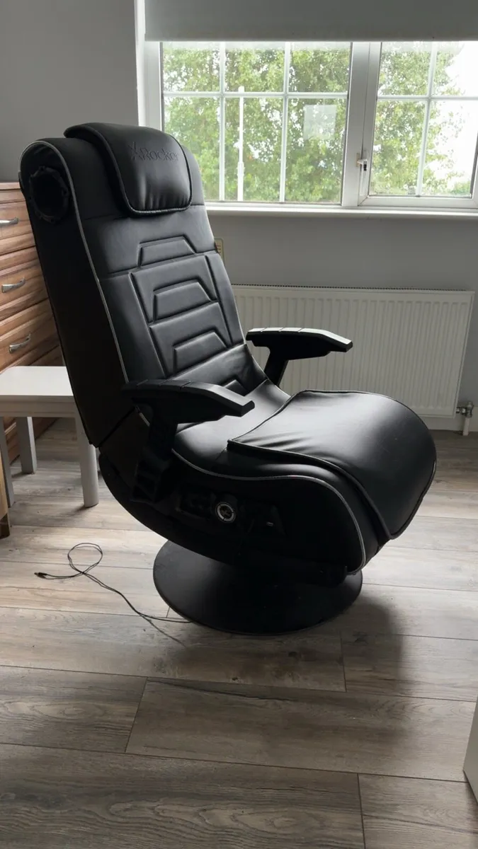 X rocker gaming chair - Image 1