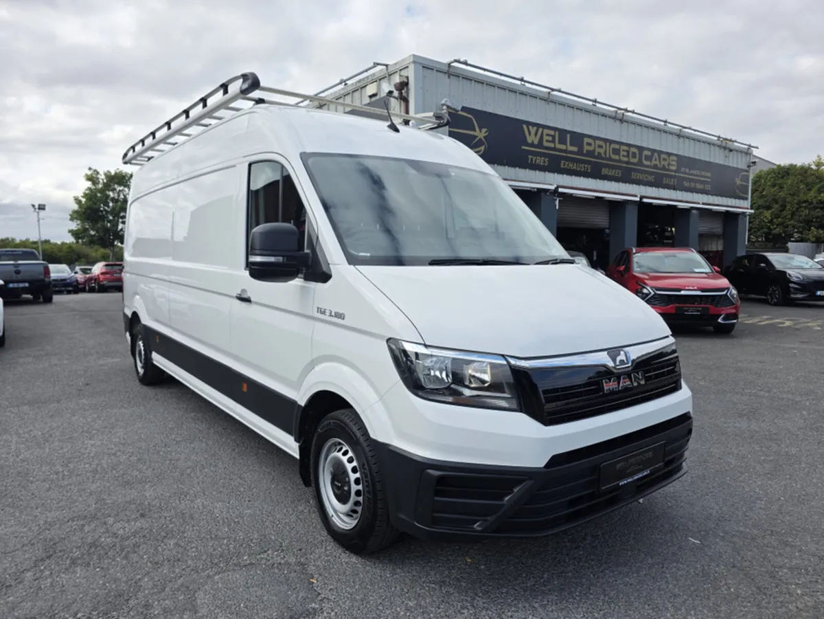 Man TGE 3.180 4X2 LWB AUTO 5DR - Image 1
