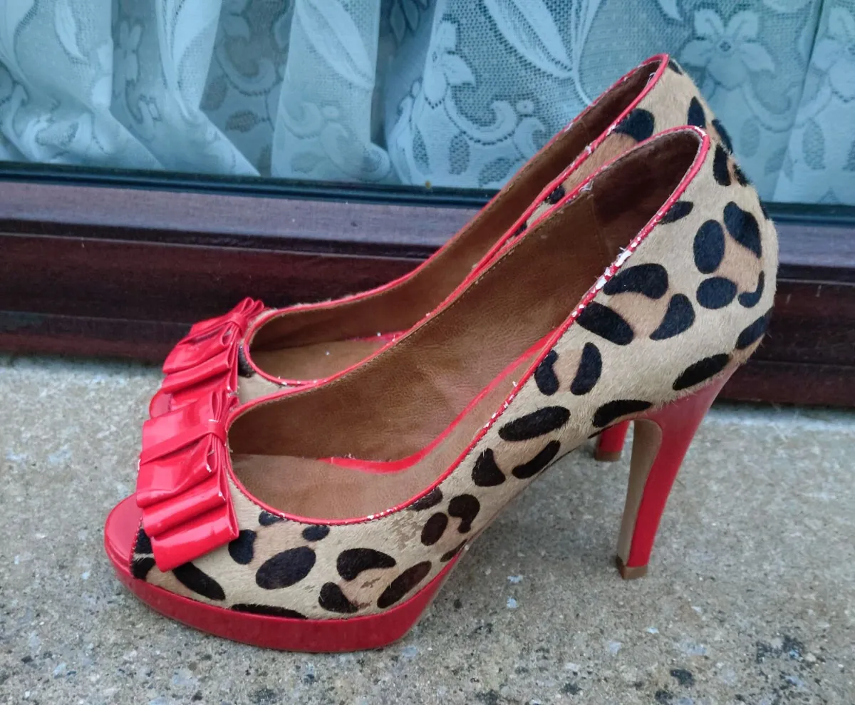 Ladies Moda In Pelle High Heel Shoes (used). - Image 2
