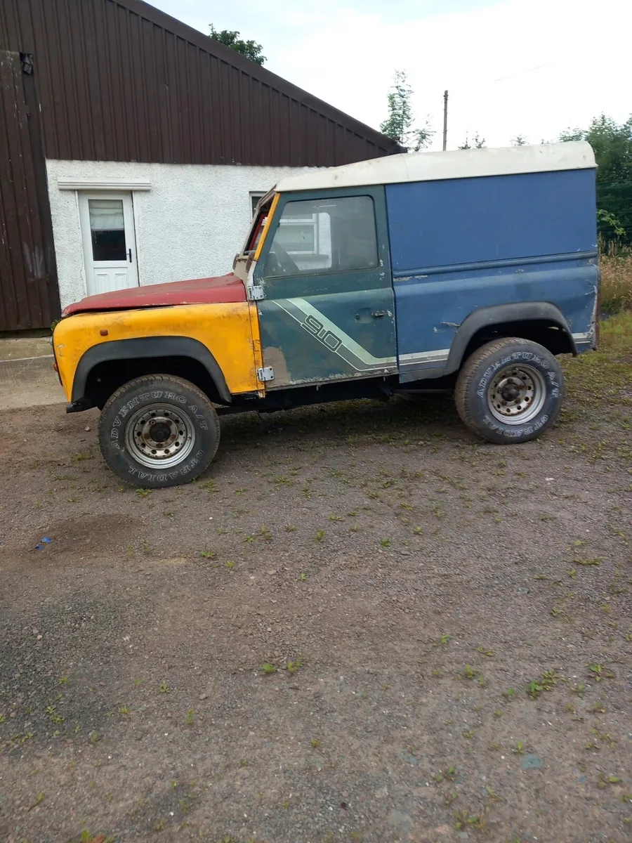 Land rover 90 - Image 3