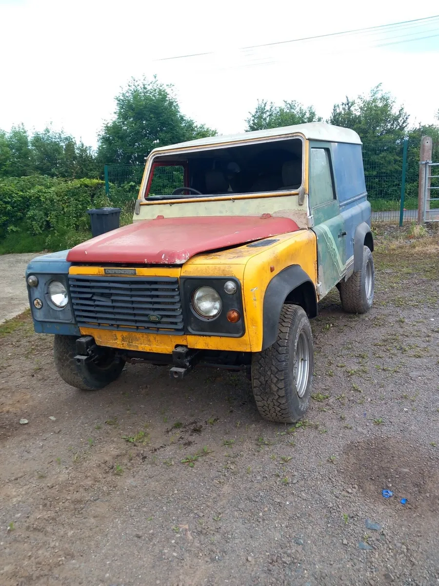 Land rover 90 - Image 1
