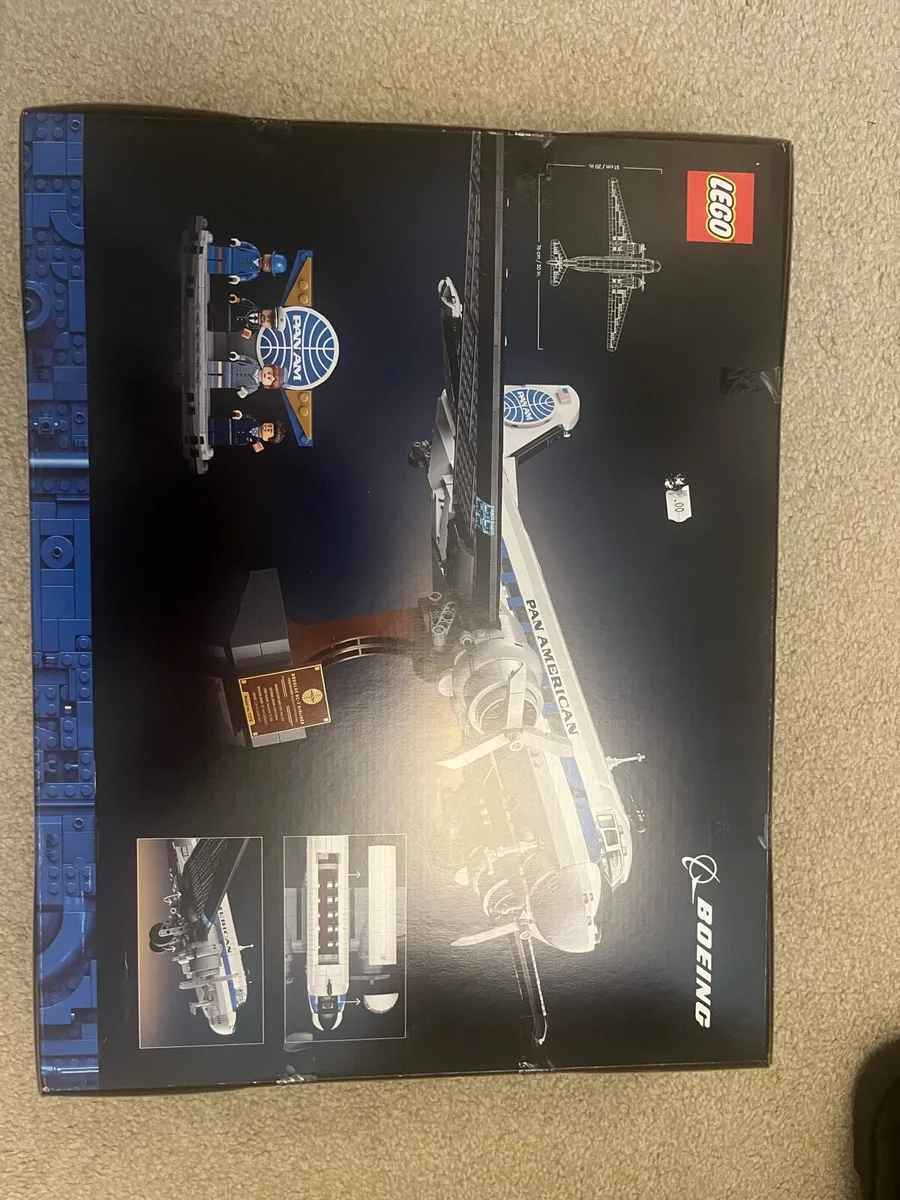 Pan Am Airliner LEGO - Image 2