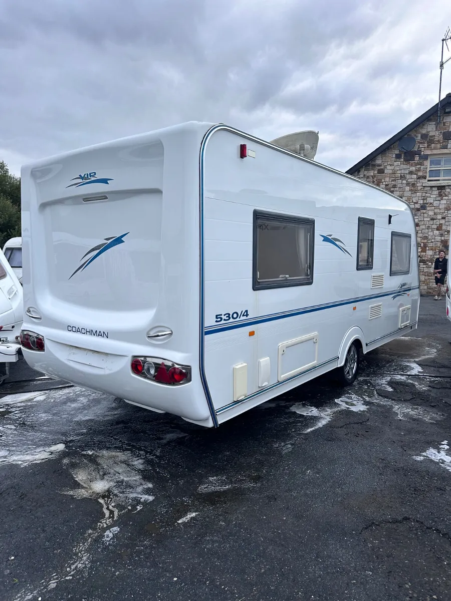 ✨STUNNING COACHMAN VIP 4 BERTH FIXED BED✨ - Image 2