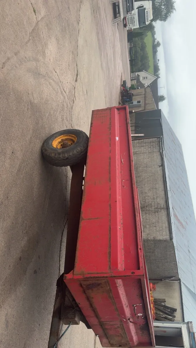 Tipping trailer - Image 2