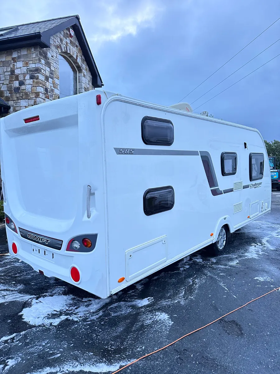 ✨STUNNING SWIFT CHALLENGER SPORT 6 BERTH✨ - Image 2