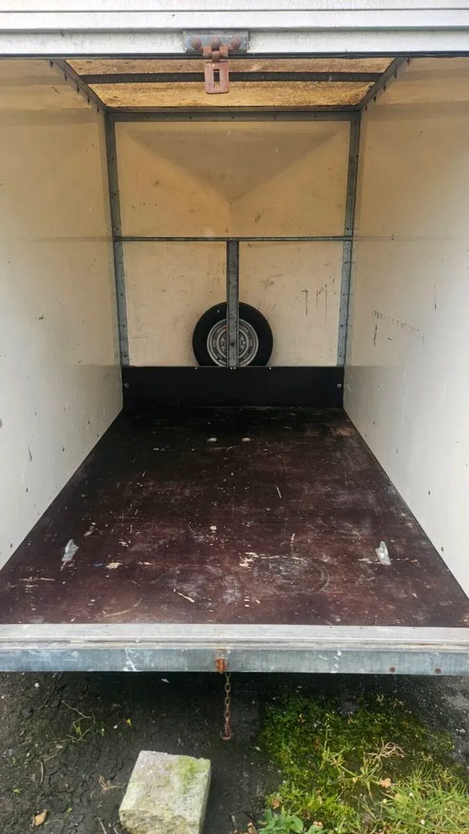 Williams box trailer - Image 4