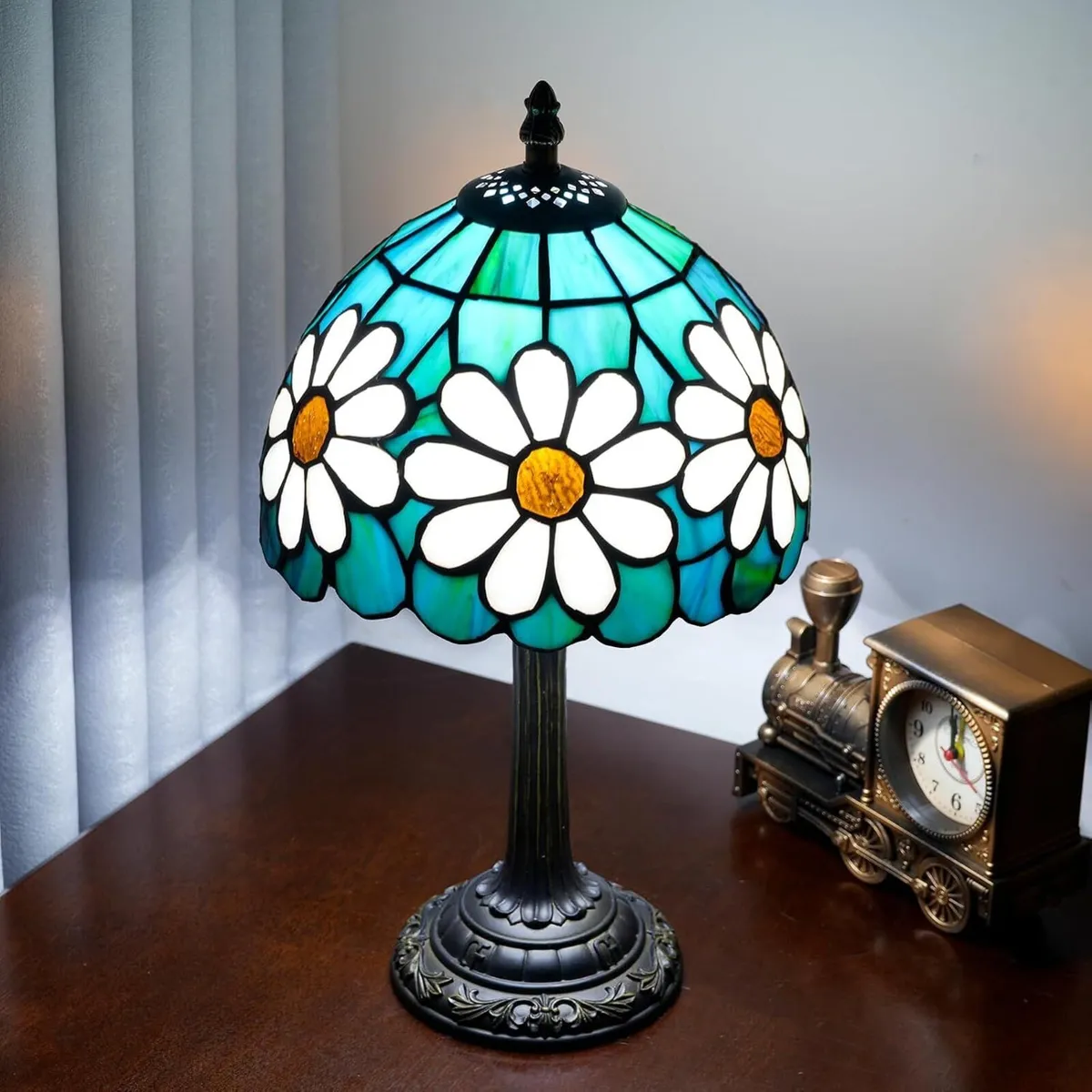 Tiffany Style Stained Glass Table Lamp - Image 4