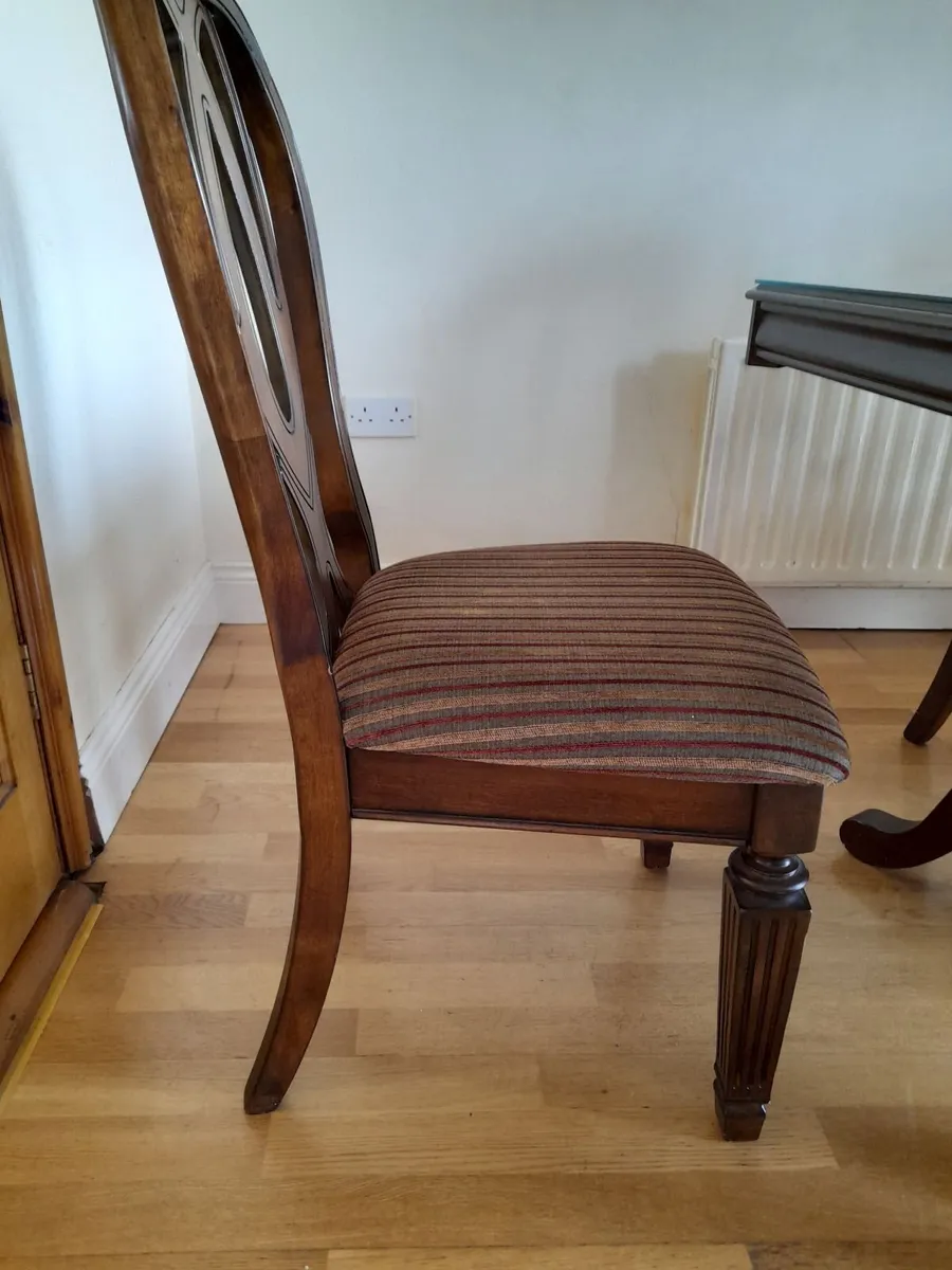 Dining Table and Chairs - Image 4