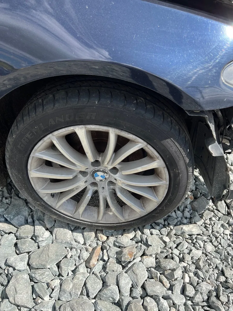 Breaking bmw 520d f10 2016 a89 360 camera b47 - Image 2
