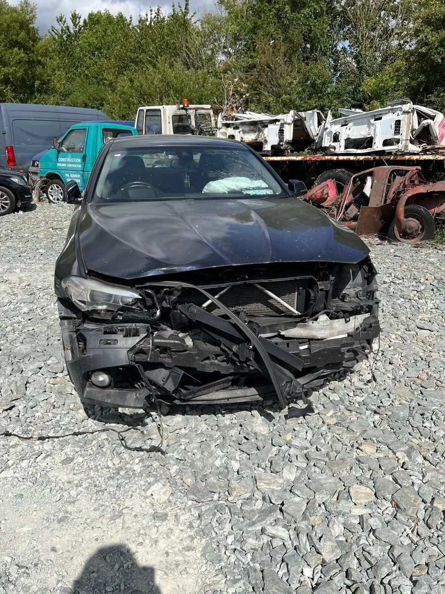 Breaking bmw 520d f10 2016 a89 360 camera b47 - Image 3