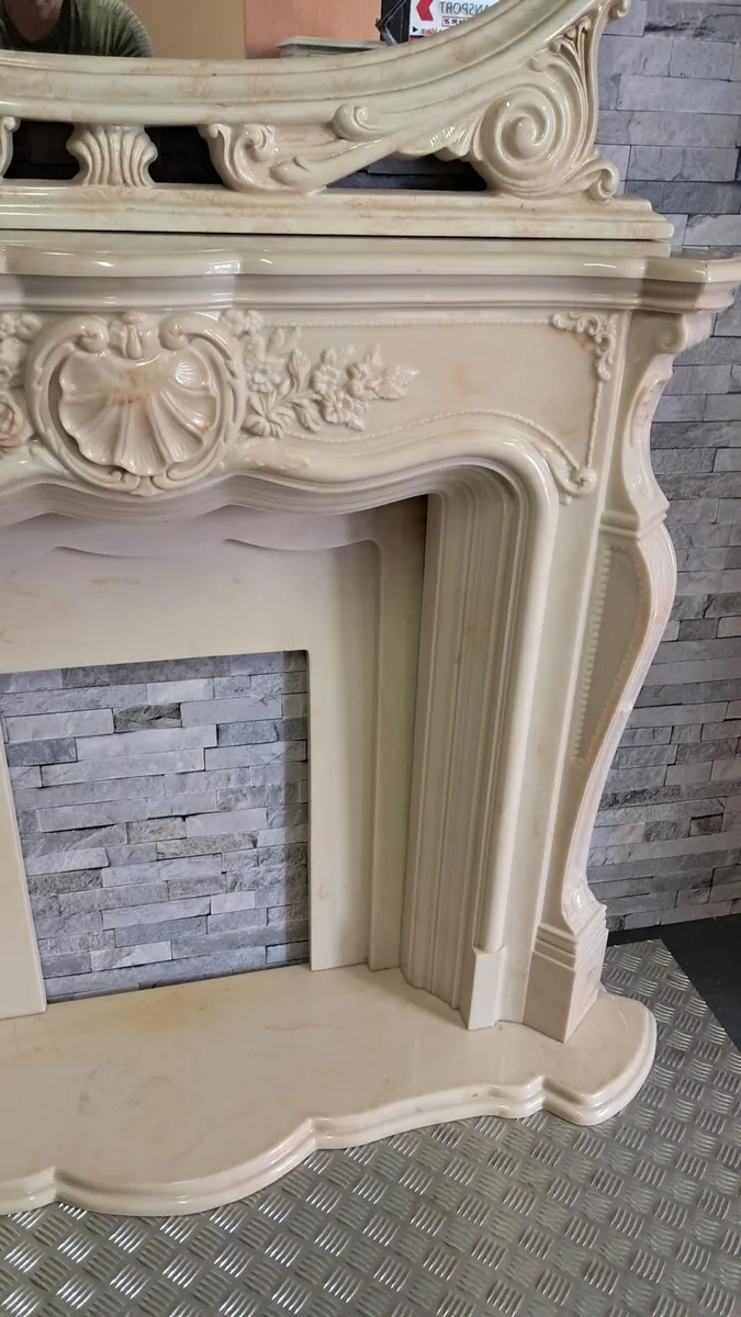Fire place - Image 2