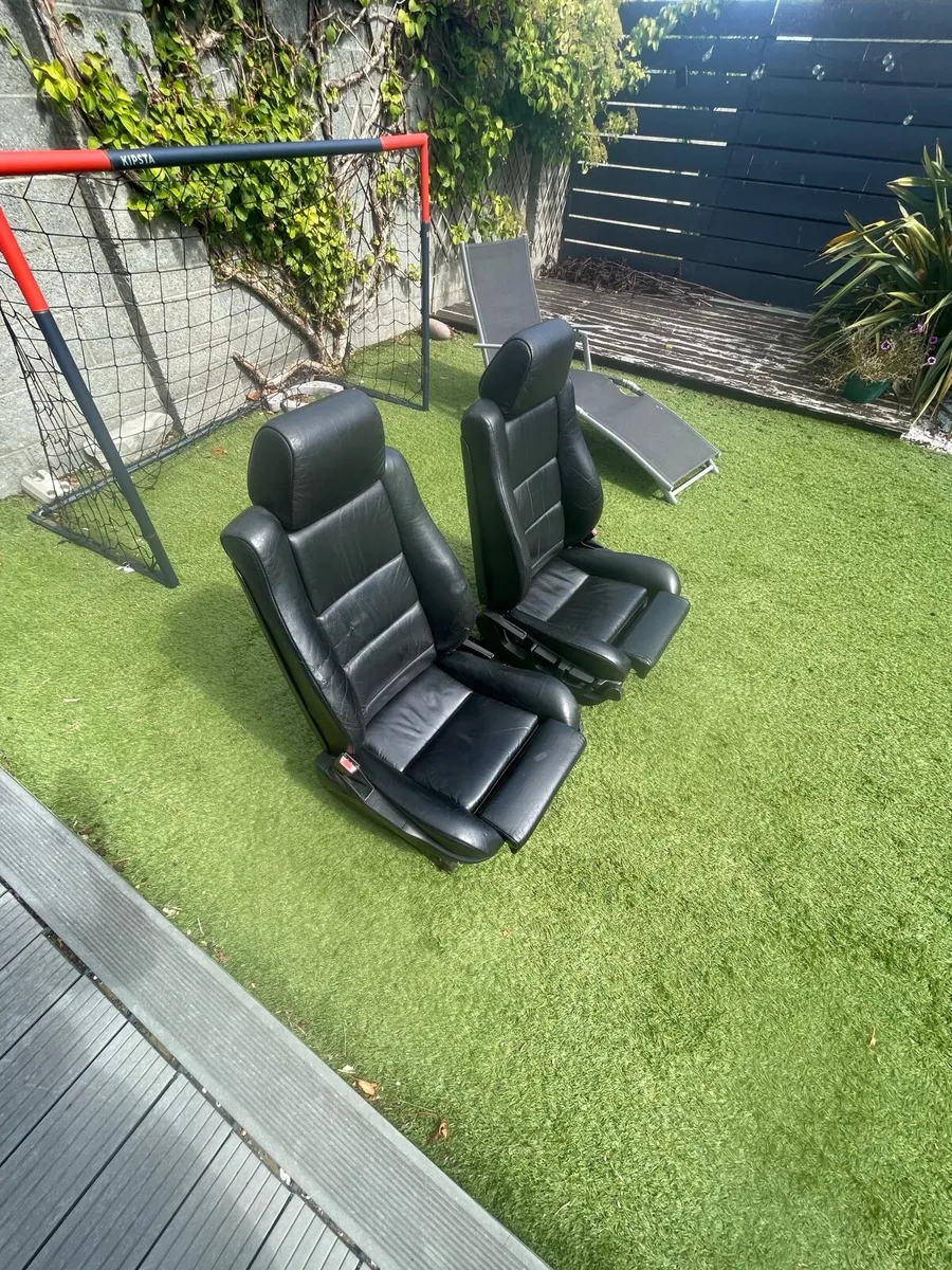 Bmw e34 sport seats - Image 4