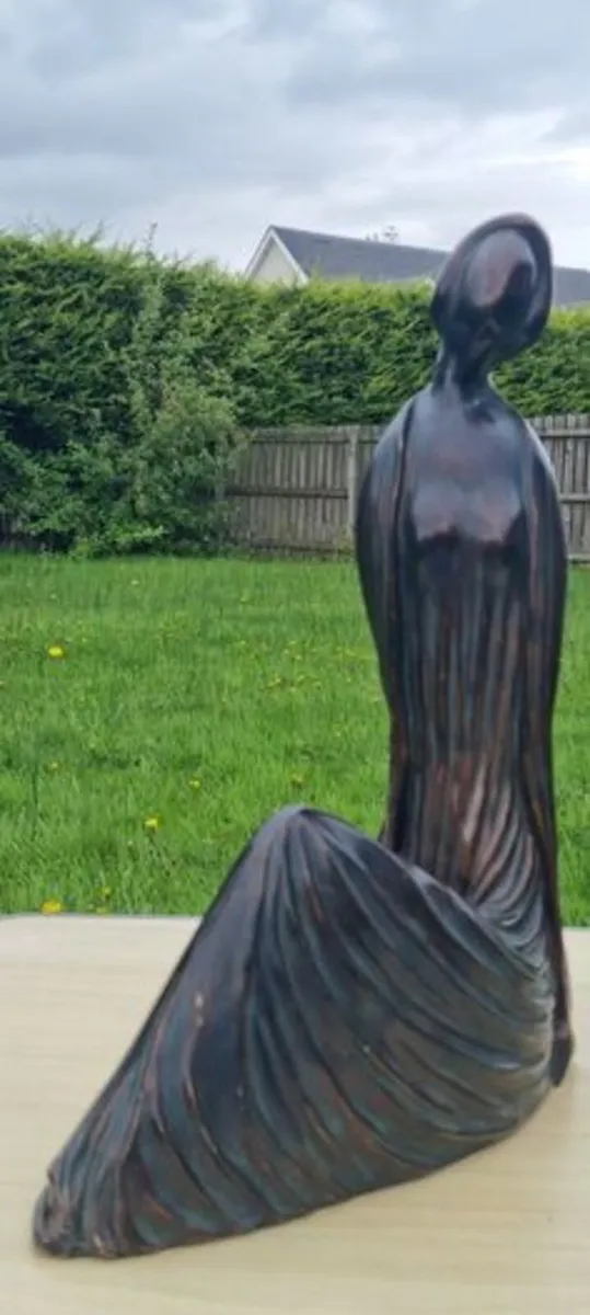 Large Geisha Figure - Image 2