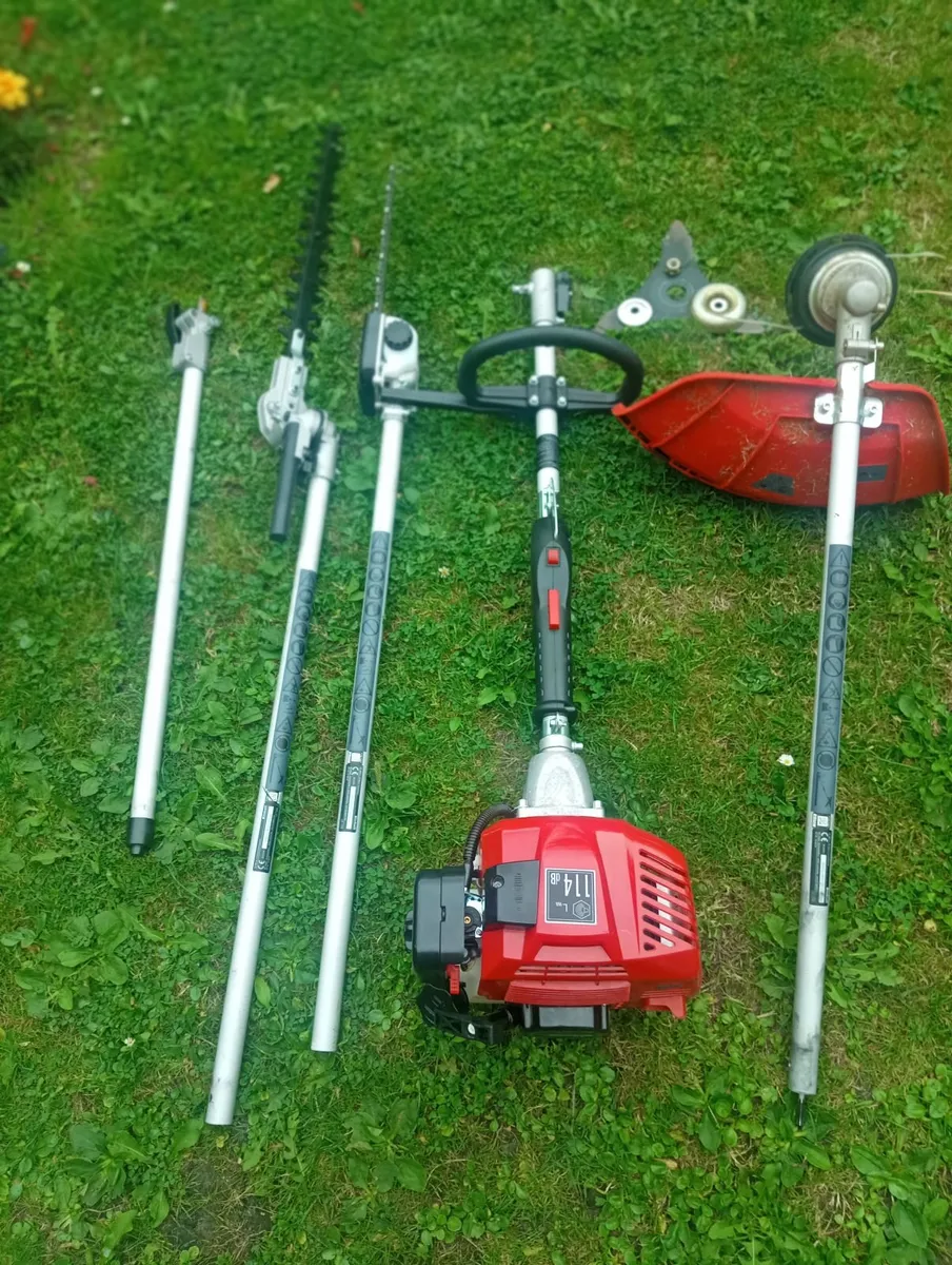 Grass trimer - Image 1