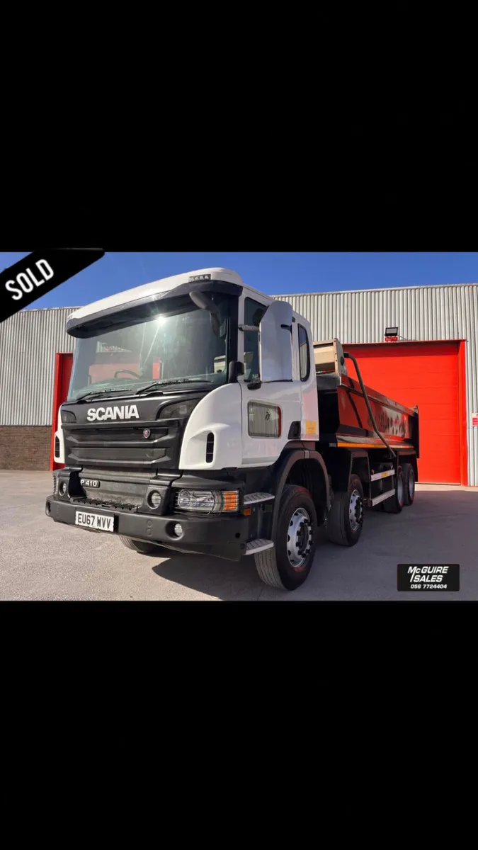 2017  Scania P410 XT 8x4 Tipper - Image 1
