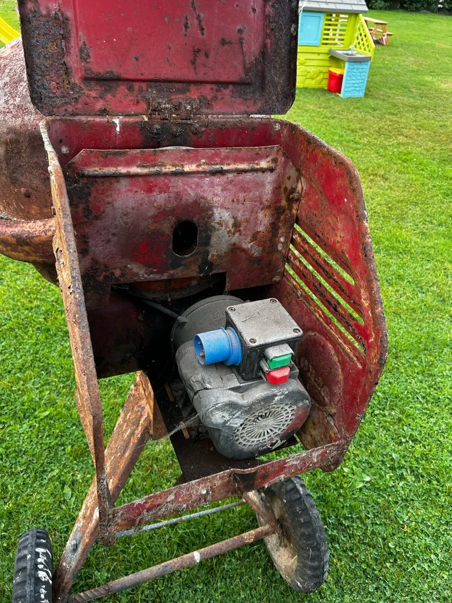 Cement mixer - Image 3