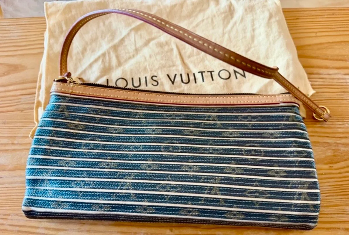 Louis Vuitton Monogram Eden Zoe pockets - Image 4