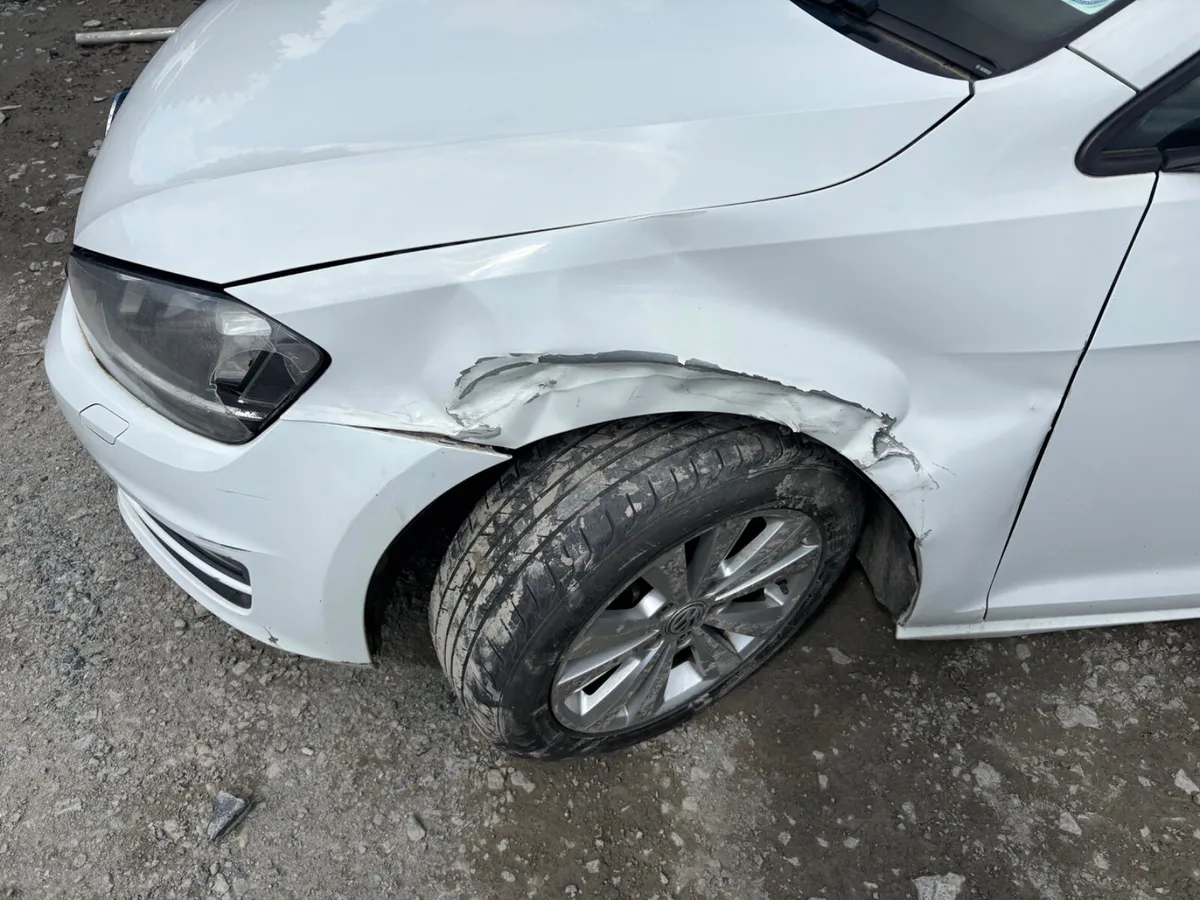 2014 Vw Golf 1.2 Tsi Automatic drive away - Image 3