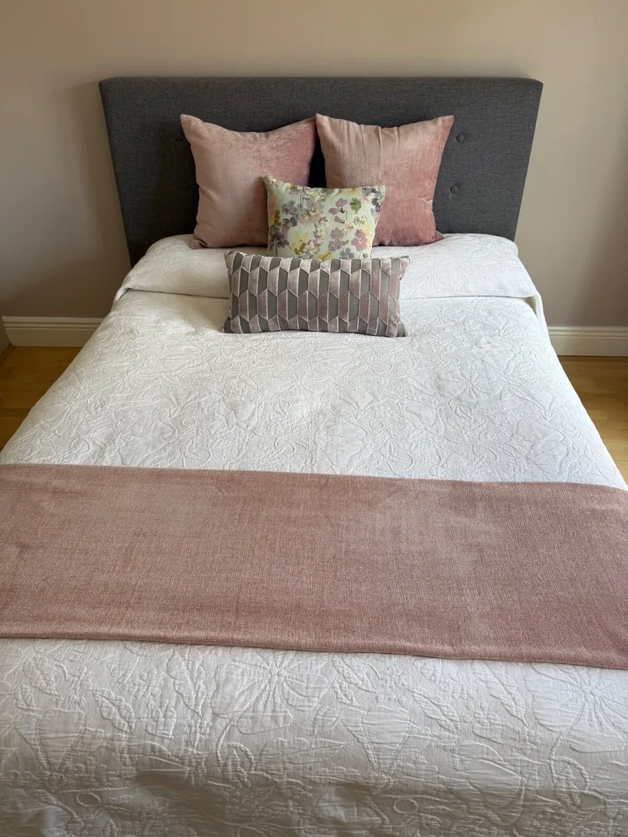 Double  Ottoman bed  with or without mattress - Image 1