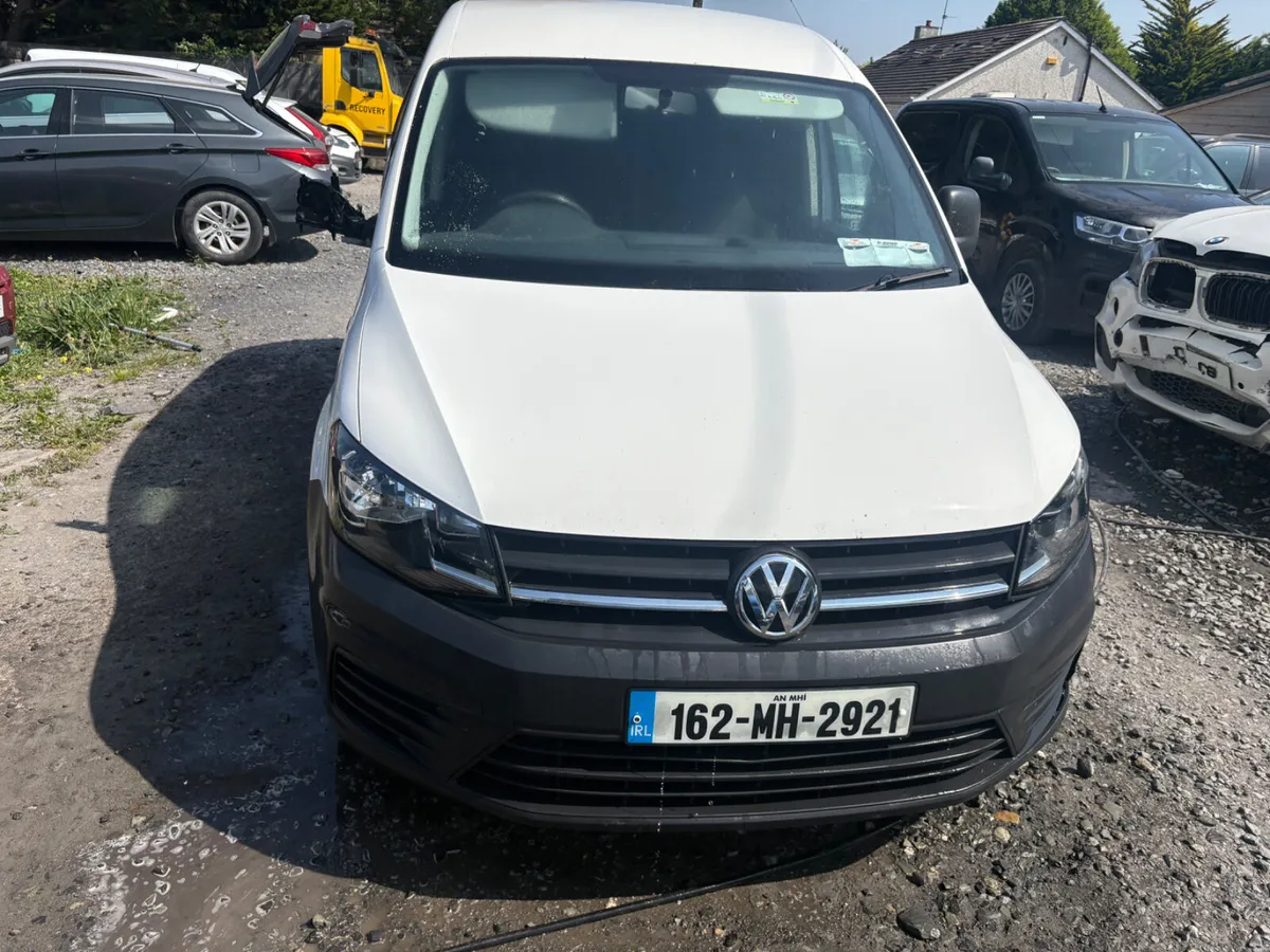 2016 Vw Caddy 2.0 Diesel Driving - Image 3