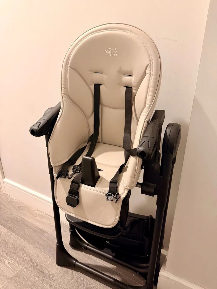 Nup Nup high chair - Image 1