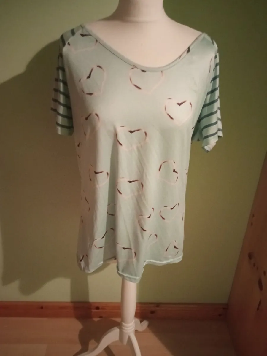 Ladies Top - Image 1