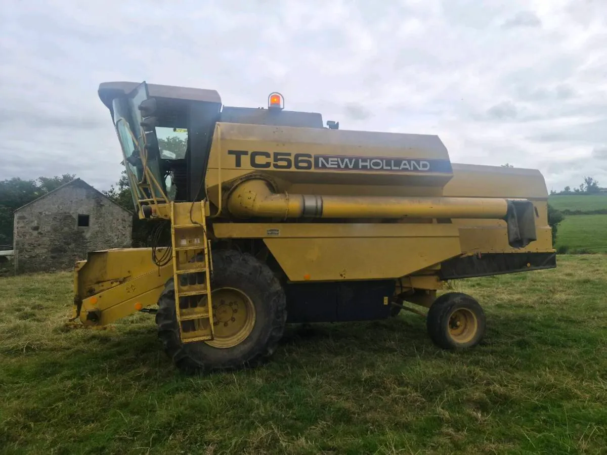 New holland combine - Image 4