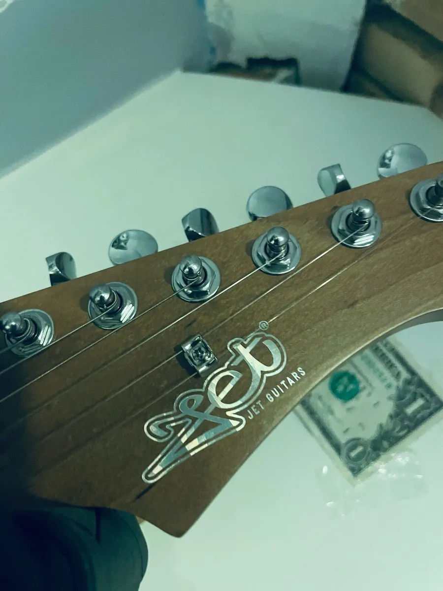 Jet guitar and blackstar amplifier - Image 1