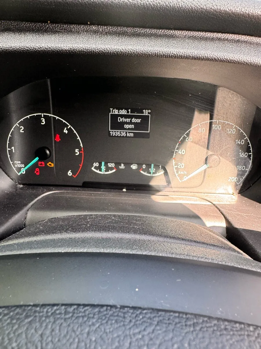 2018 transit custom - Image 2
