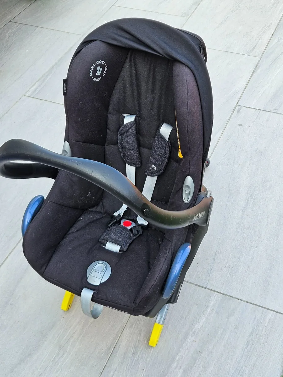 Maxi Cosi Baby Seat - Image 1