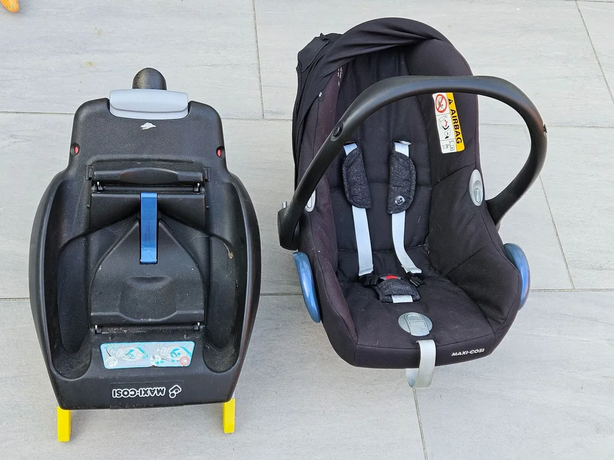 Maxi Cosi Baby Seat - Image 3