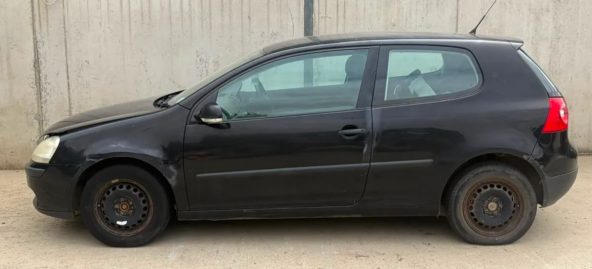 2006 VW Golf parts - Image 2