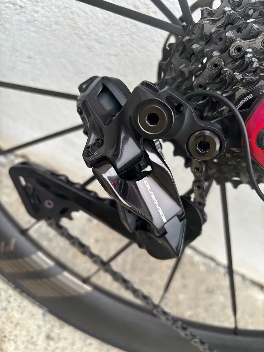 Sworks SL8 Tarmac Roadbike - Image 3