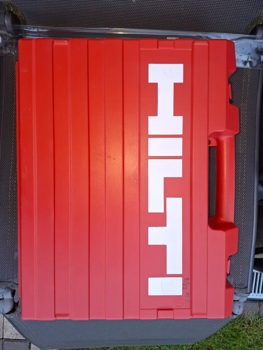 Hilti impact wrench - Image 4