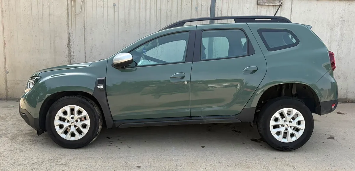 2024 Dacia Duster parts - Image 4