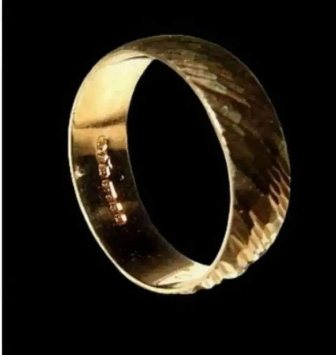 Vintage 9ct Gold Hallmarked Wedding Ring - Image 2
