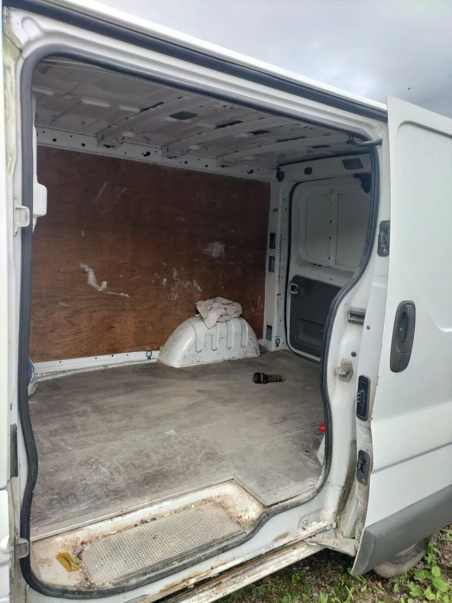 Opel Vivaro 2007 - Image 4